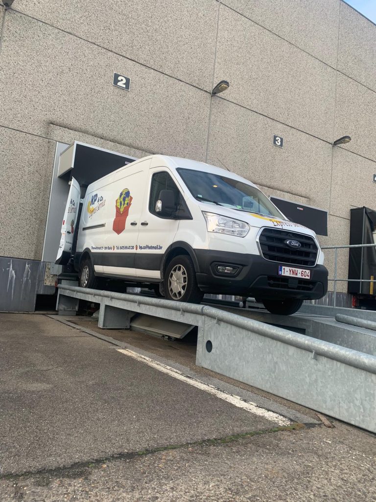 Snelle logistieke service, transport diensten, Vlaams Brabant, limburg, gingelom, landen, Kp&CO express service