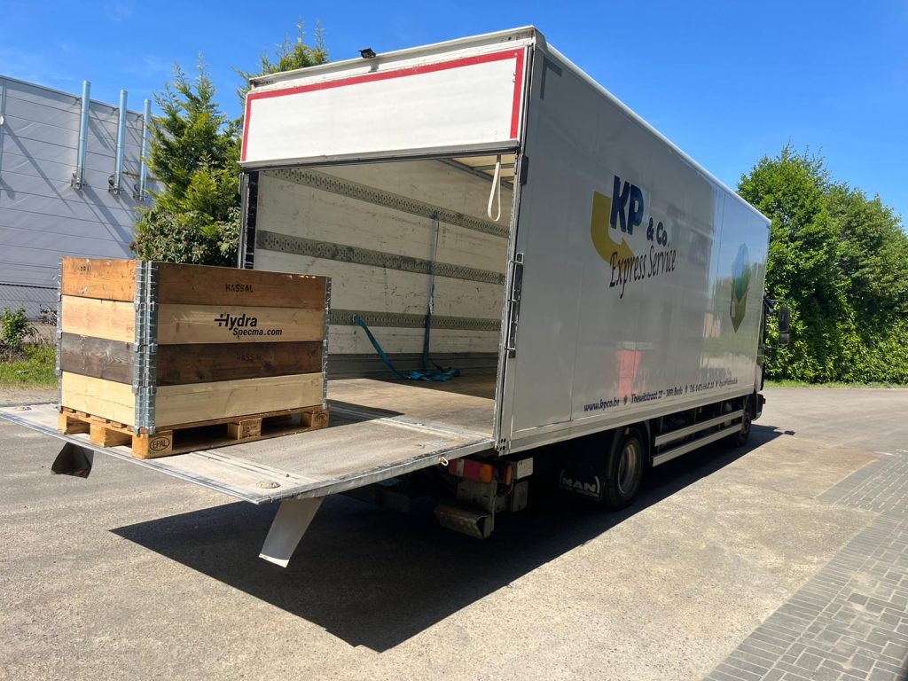 Bakwagen, laadvermogen, logistieke diensten, bestelwagens, Gingelom, Sint-truiden